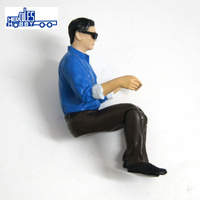 Hercules Truck Driver Male  64×80mm (with Sunglasses)1/14